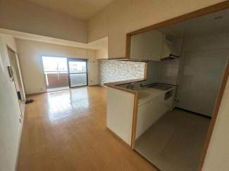 松山市余戸南３丁目の中古マンションの画像