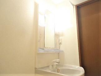 【洗面所】