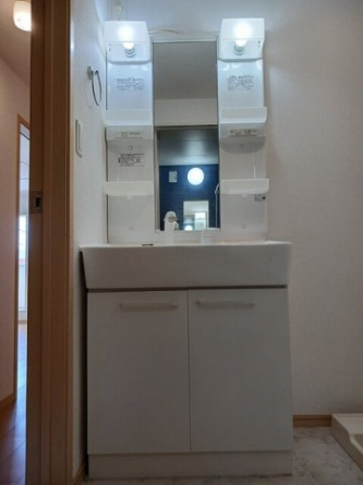 【洗面所】
