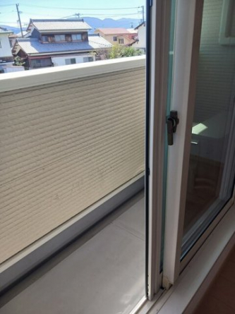 【バルコニー】