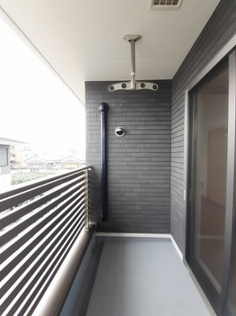 【バルコニー】