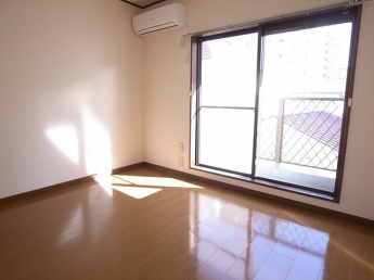 サニィ本山の画像