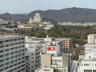 玄関開ければこの景色　姫路城が見えます。