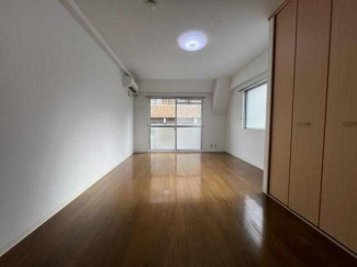 丸太ハイツの画像