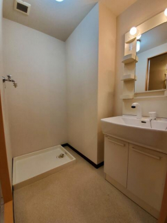 アルファ中曽根の画像