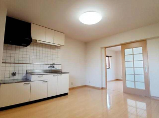 アルファ中曽根の画像