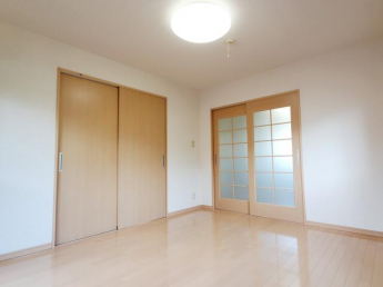 アルファ中曽根の画像