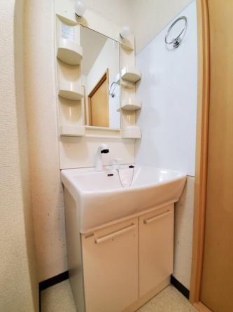 アルファ中曽根の画像