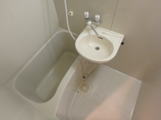 １日の疲れを癒すバスルーム