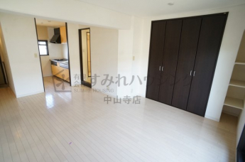 【居間・リビング】