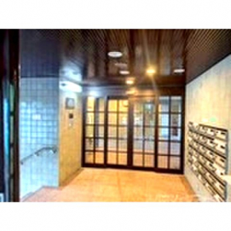 【エントランス】