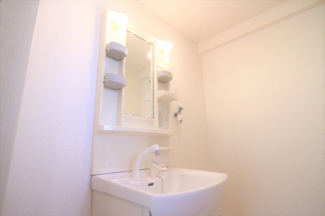 【洗面所】