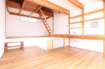 【居間・リビング】