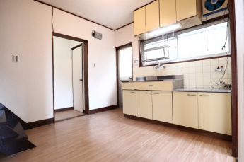 【居間・リビング】