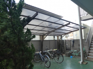 ドゥ・ホーム魚住