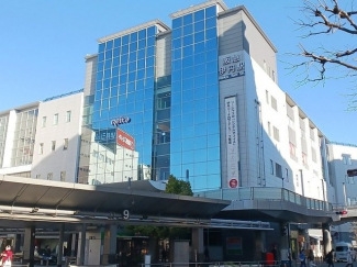 阪急伊丹駅まで2900m