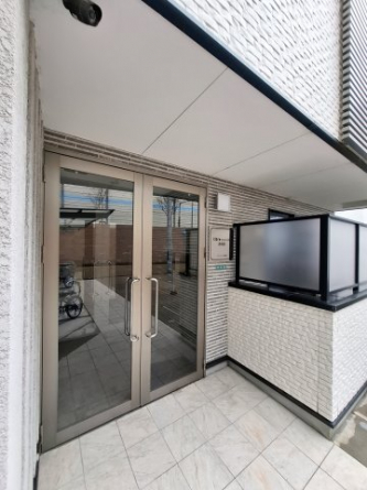 【エントランス】