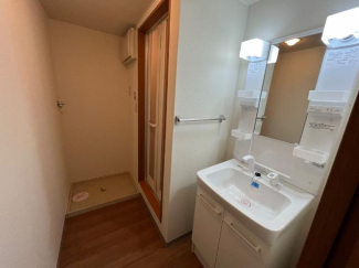 洗髪洗面化粧台