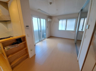 【居間・リビング】