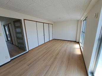 【居間・リビング】