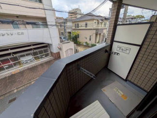 【バルコニー】