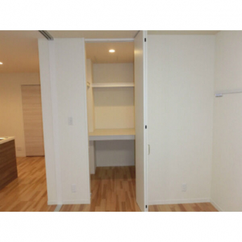 便利な収納スペースです