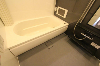 お風呂で日々の疲れを落としましょう