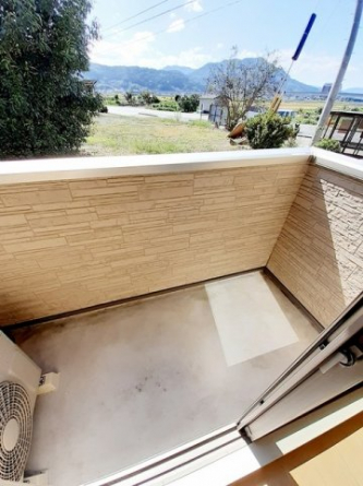 【バルコニー】