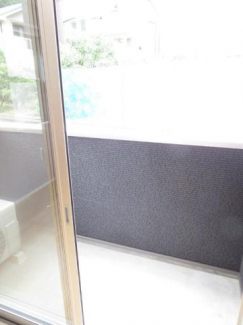 【バルコニー】