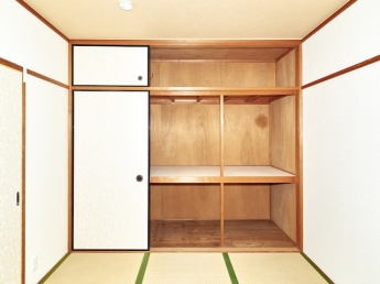 和室の押入と天袋