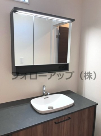 使いやすい独立洗面台です