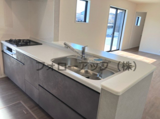 キッチンでお料理をお楽しみください