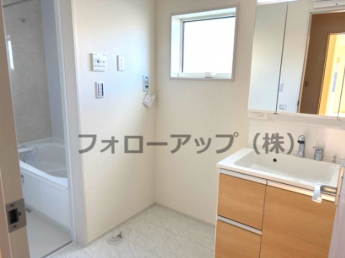 独立洗面台で身支度をすべて済ませてしまいましょう