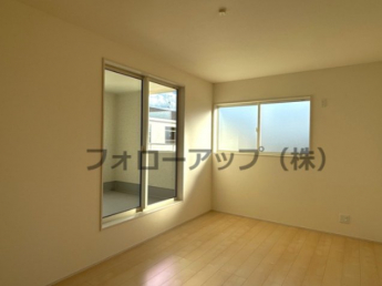 きれいな洋室です