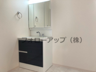 独立洗面化粧台付き