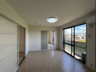 【居間・リビング】