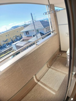 【バルコニー】