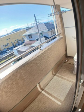 【バルコニー】