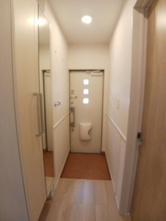 【玄関】