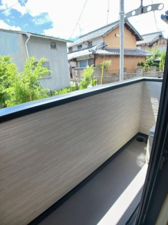 【バルコニー】