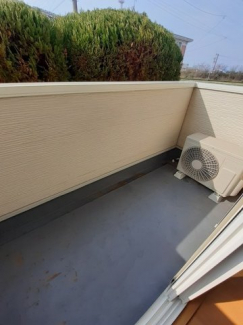 【バルコニー】