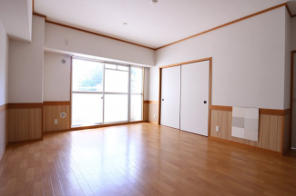 【居間・リビング】