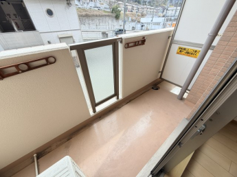 【バルコニー】