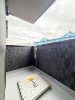 【バルコニー】