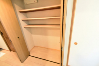 廊下の収納