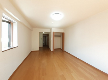 ゆったり過ごせるリビングです