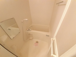 落ち着いた空間のお風呂です