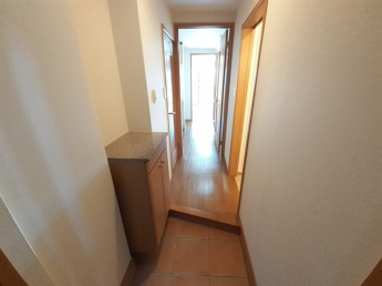 毎日通る玄関はこちらです