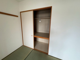 たっぷりとした収納スペースです