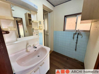 温水洗浄便座のお手洗い※リフォーム前※ウォシュレット交換渡し